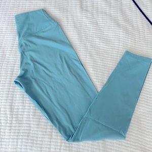 Balance Athletica OG Pant size Medium